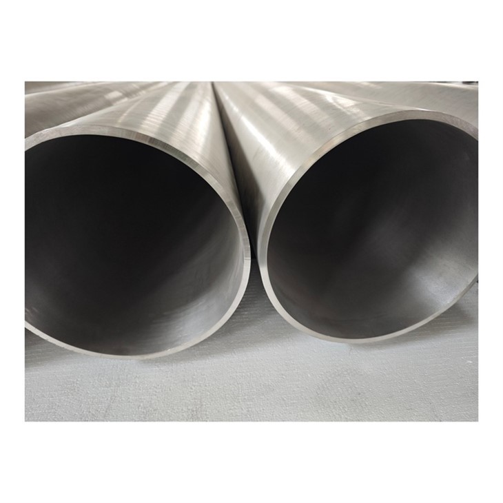 Rasked seina keevitatud torud