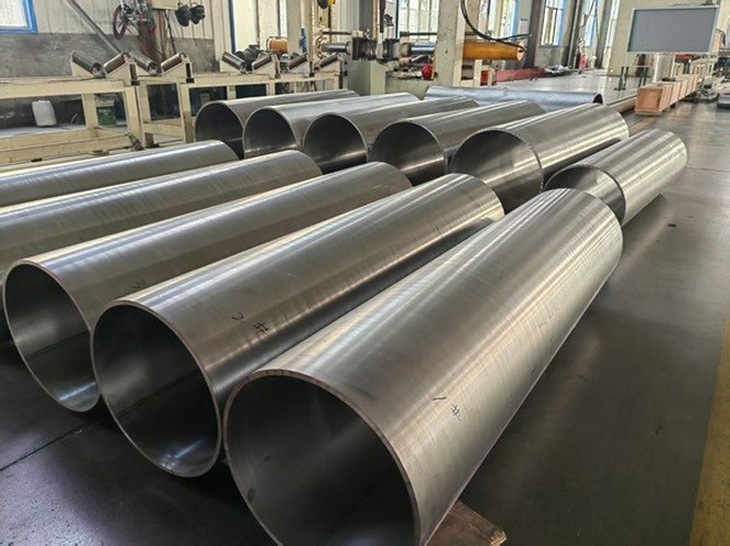 Heavy Wall Welded Pipes in stock Heavy Wall Welded Pipes in stock